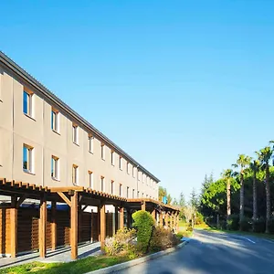 ** Hotel Logis De Port D'alon - St Cyr Sur France